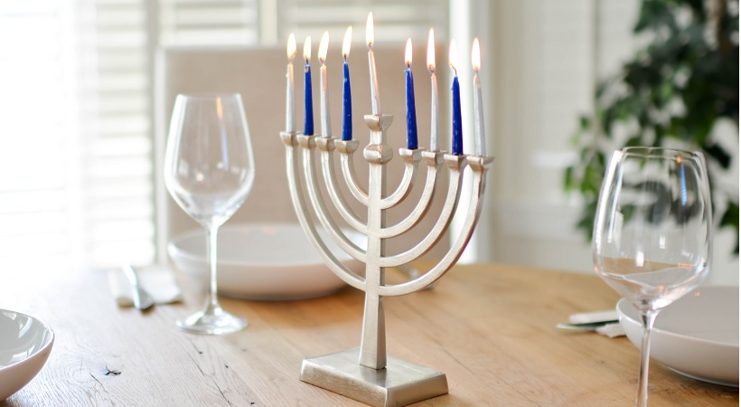 Everything You Need to Throw a Beautiful Hanukkah Party