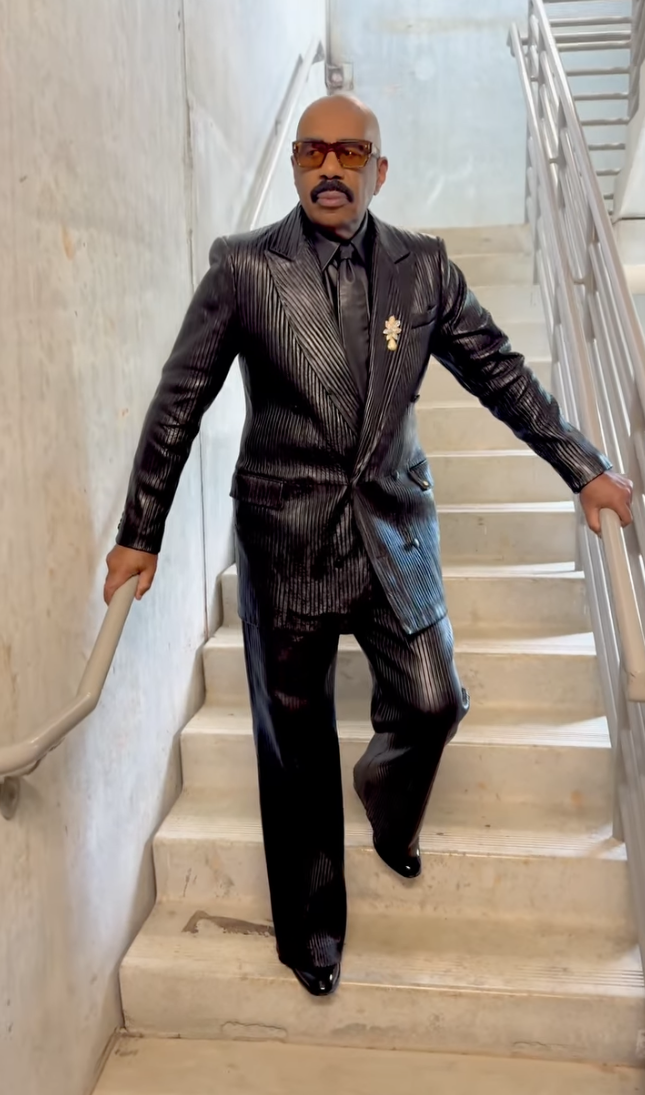 It All Started in Paris and Now I'm Walkin' Into Season 11 Like This STEVE HARVEY It All Started in Paris and Now I'm Walkin' Into Season 11 Like This STEVE HARVEY